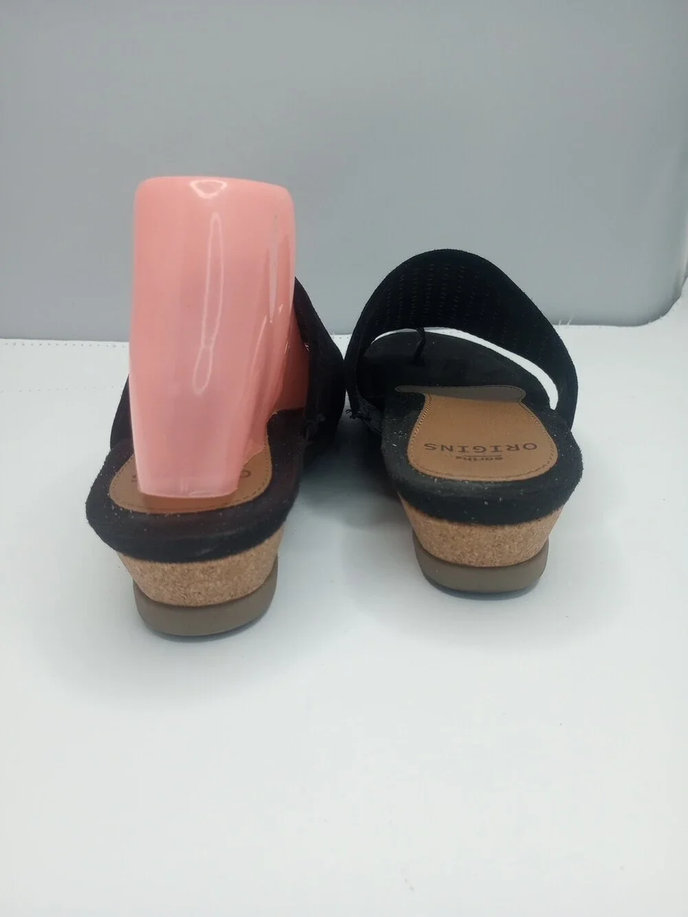 Earth Origins 8M Suede Slip-On Wedge Heel Sandals Pearl Black Toe Straps Shoes